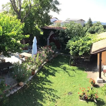 Vendégház Domacija Sajna Sežana