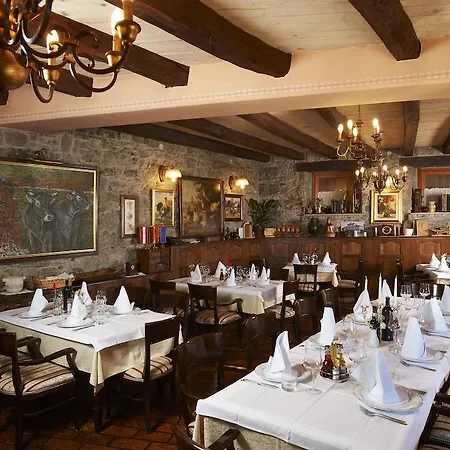 Domacija Sajna Affittacamere 3*