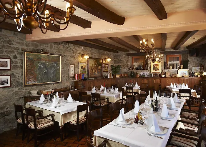 Domacija Sajna Affittacamere 3*